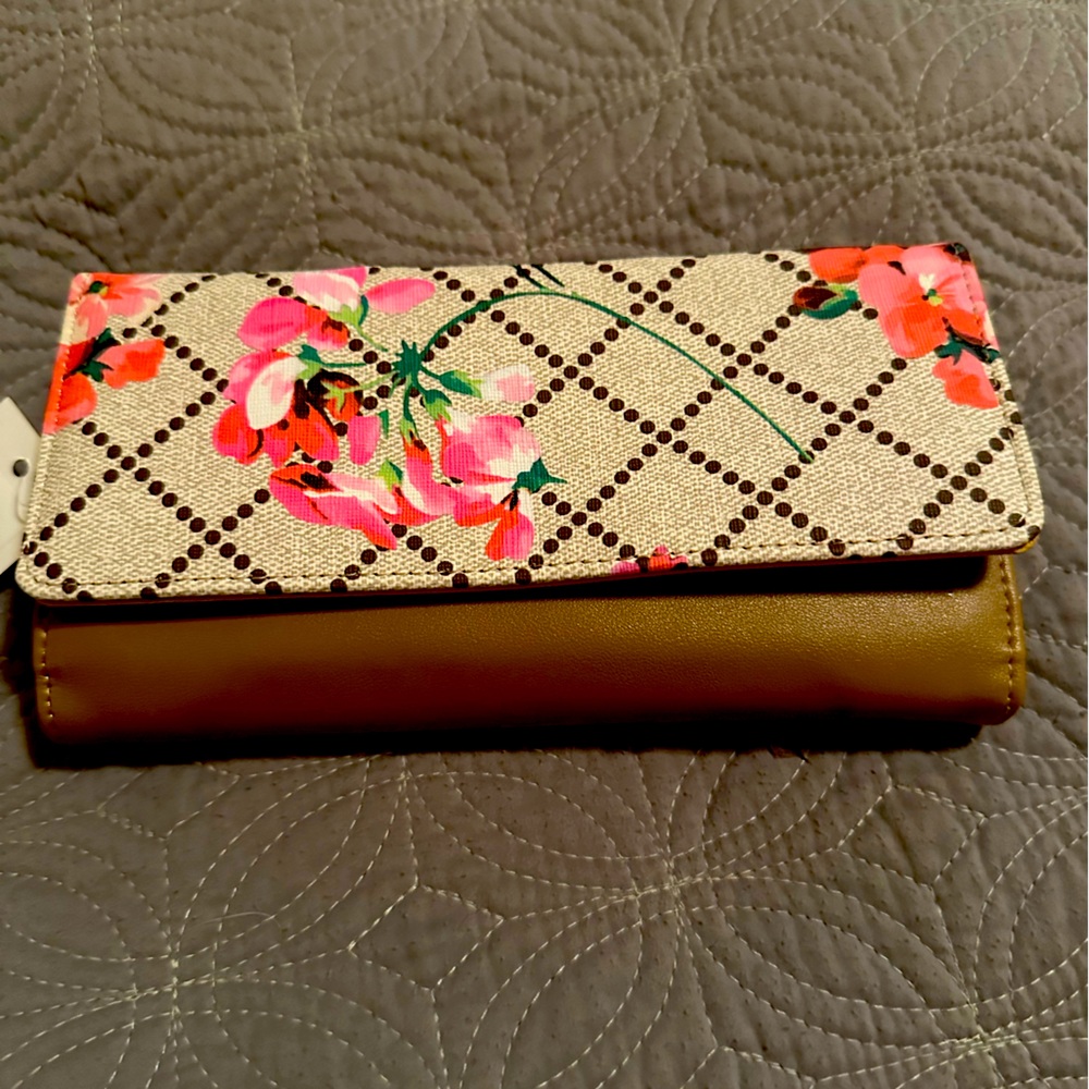 NWT AR New York Wallet